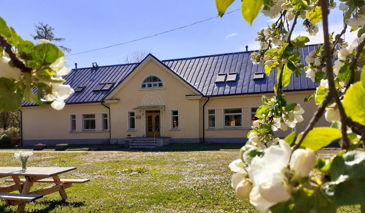 Kuelalistemaja Kukruse Residents 호텔 Kohtla-Järve 외부 사진