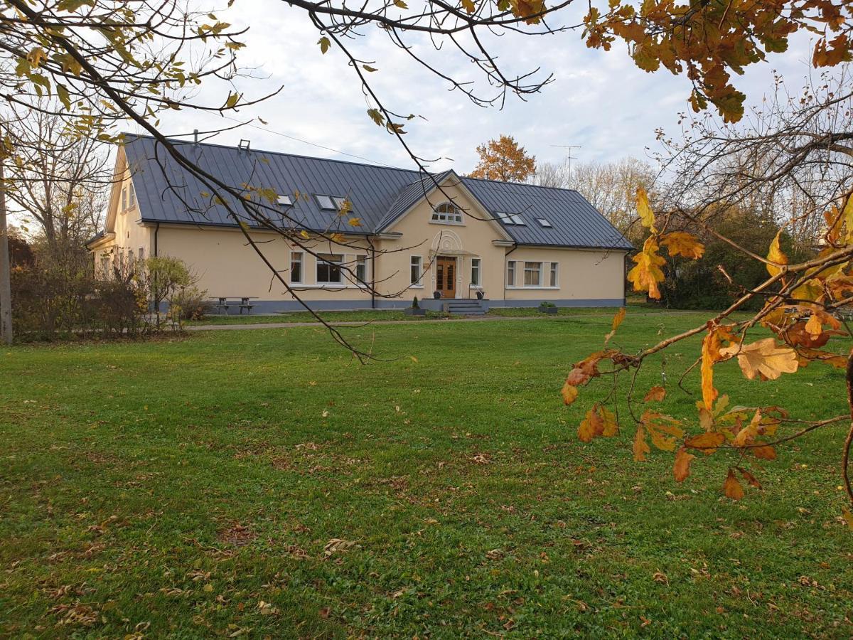 Kuelalistemaja Kukruse Residents 호텔 Kohtla-Järve 외부 사진
